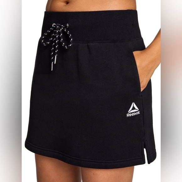 Reebok Black Athletic Skort With Drawstring Waist, polar skirt - Picture 1 of 8